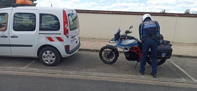 Dampierre Location (10).jpg